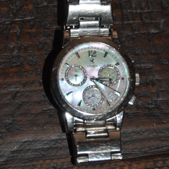 RARE VINTAGE ESTATE MAYORS BIRKS DIAMOND WHITE MOP CHRONOGRAPH SILVER BAND WATCH